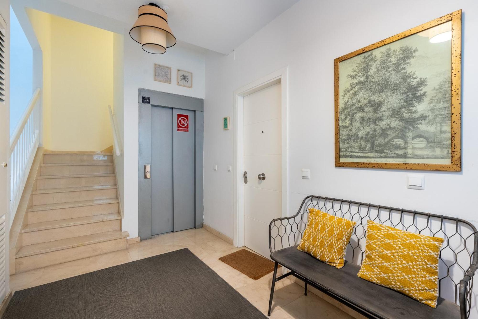 Veoapartment Alhondiga Primero Севілья Екстер'єр фото