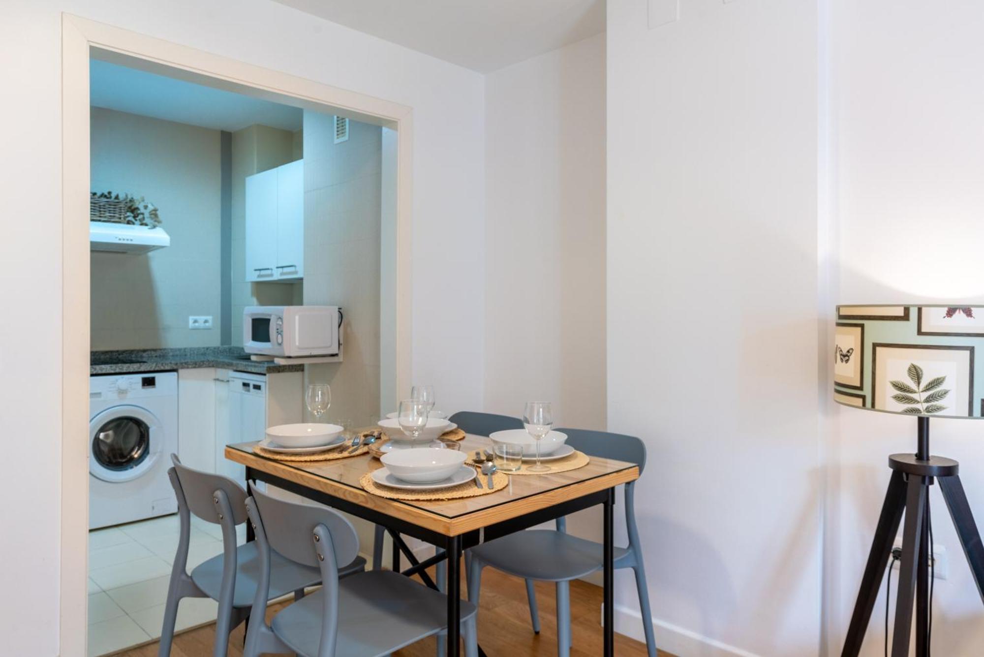 Veoapartment Alhondiga Primero Севілья Екстер'єр фото